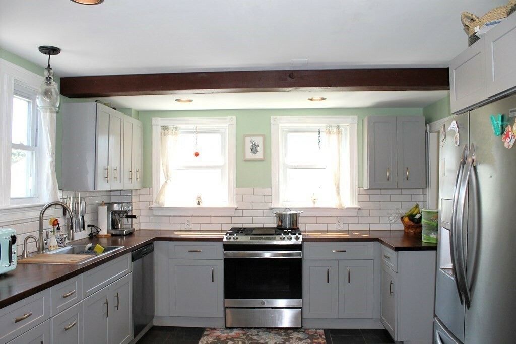 Property Photo:  26 Highland Ave  MA 01906 