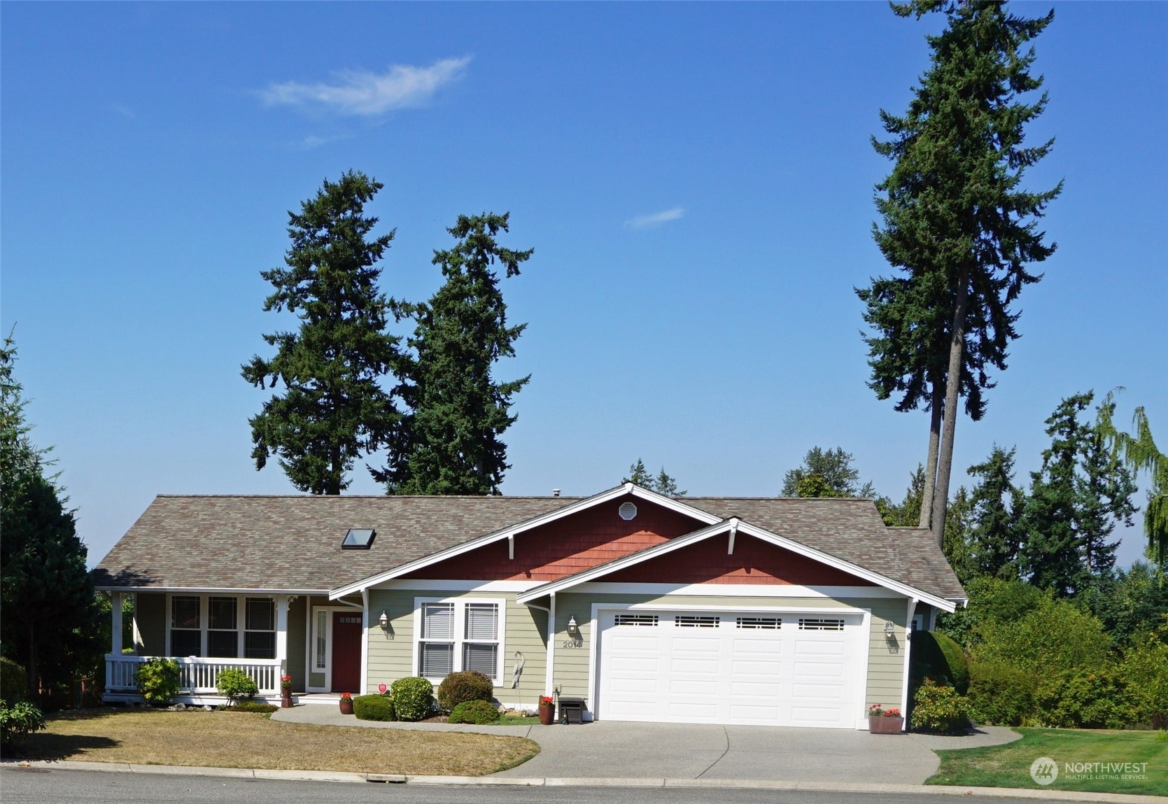 Property Photo:  2014 Lindsay Loop  WA 98274 