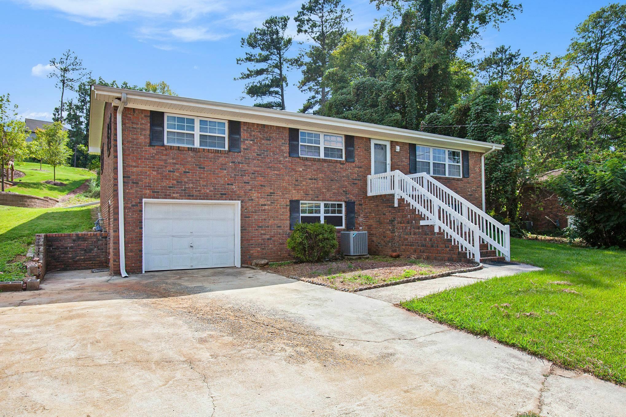 Property Photo:  716 Suholden Circle  GA 30066 