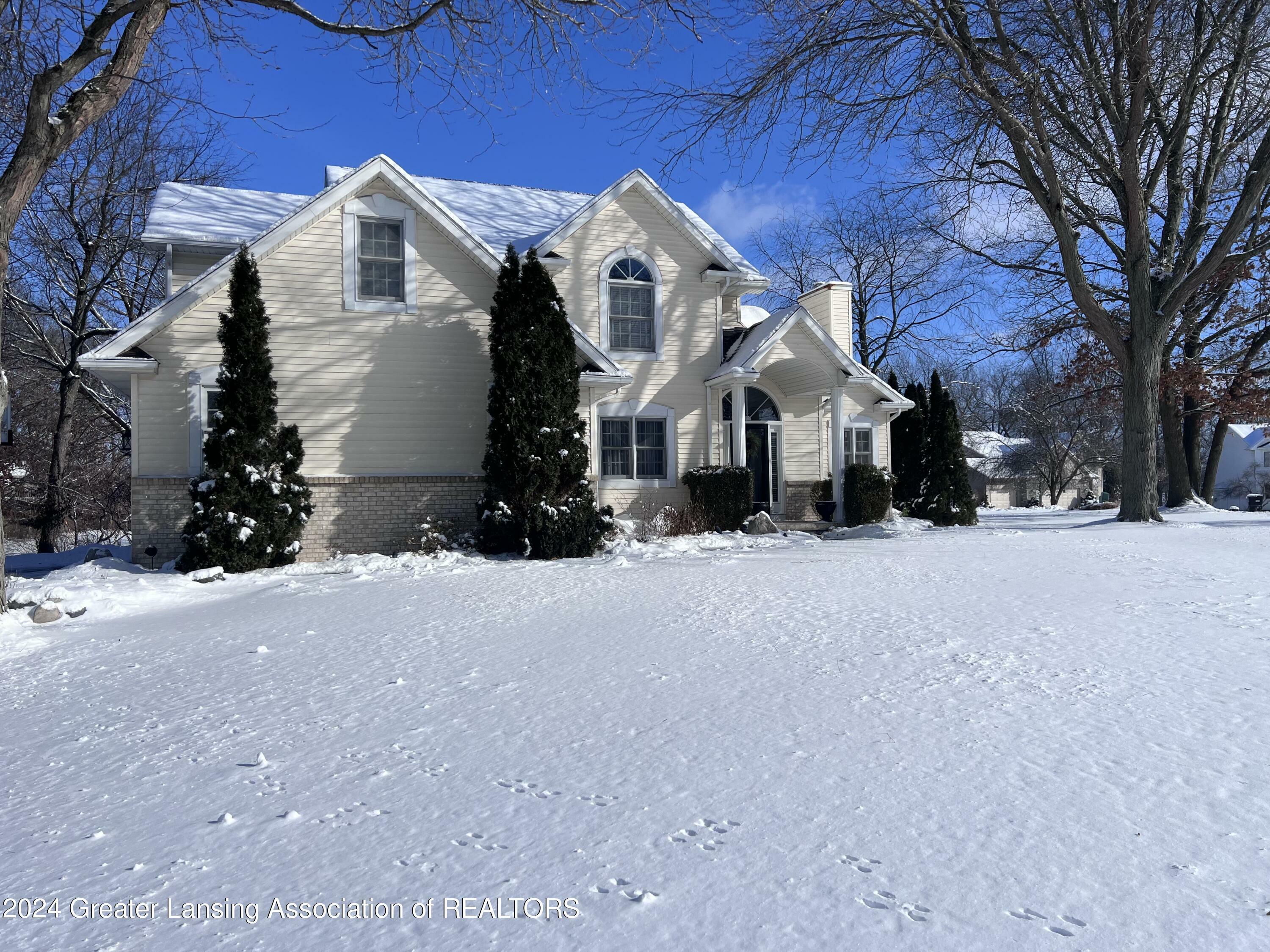 Property Photo: 619 Looking Glass Glen Drive MI 48820