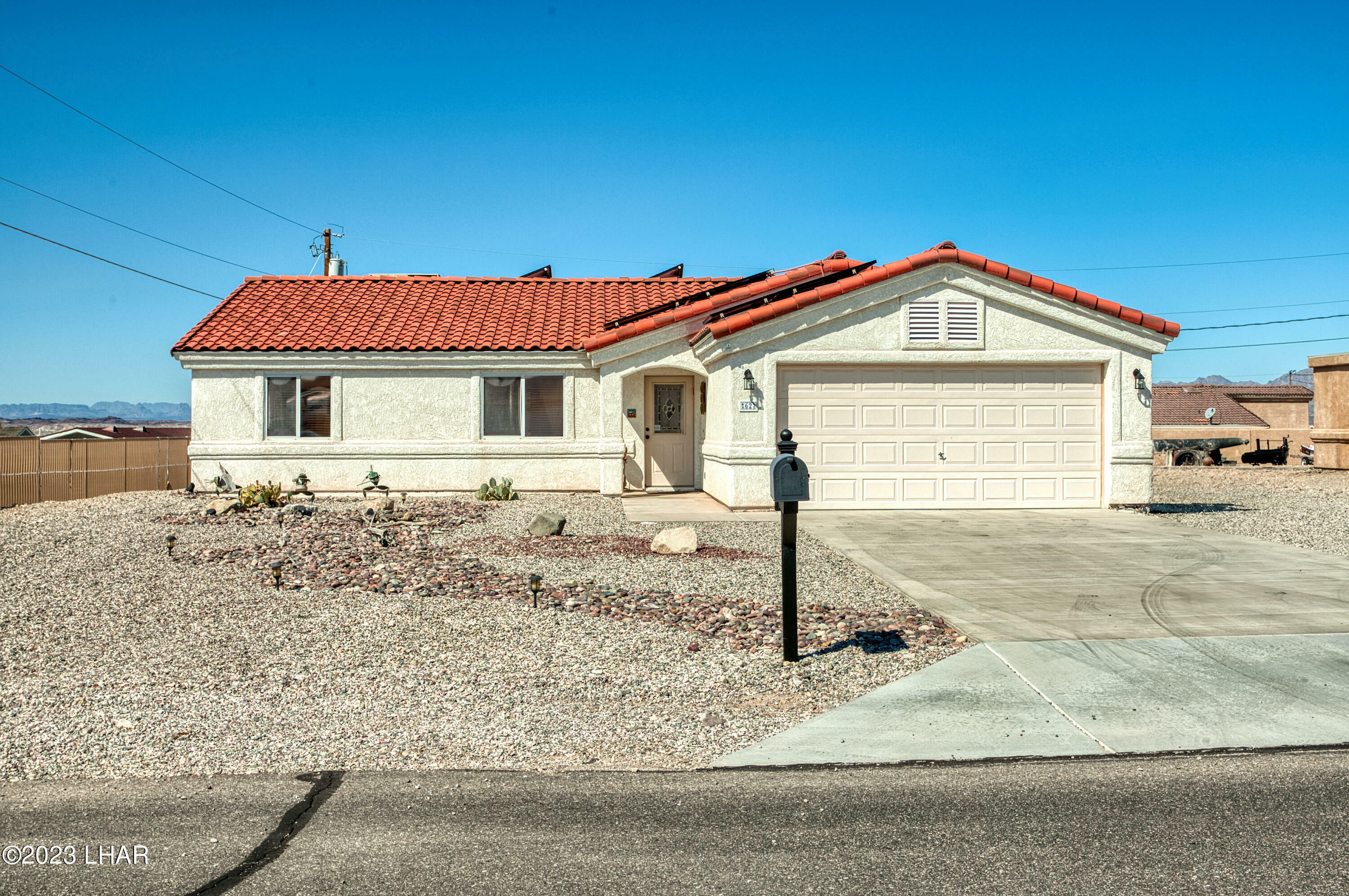 Property Photo:  627 Riverboat Dr  AZ 86403 