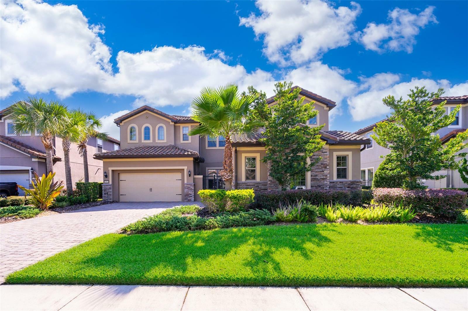 Property Photo: 8583 Adalina Place FL 32827