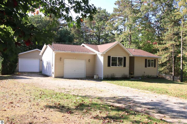 1677 Saginaw Street  National City MI 48748 photo