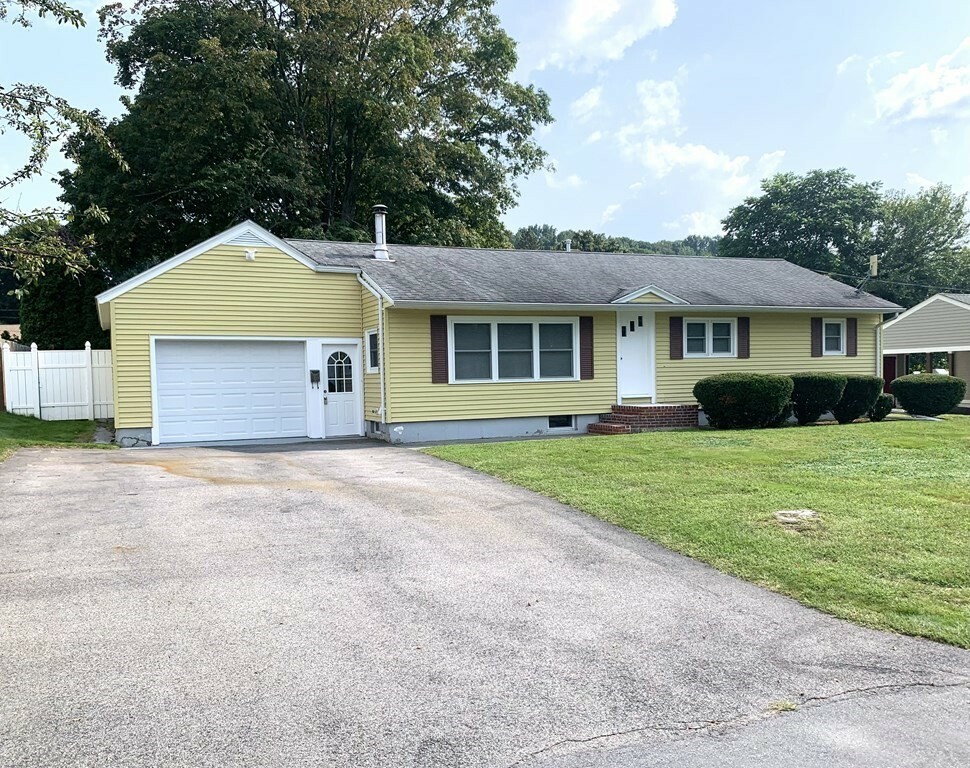 Property Photo: 24 Strathmore Rd MA 01832