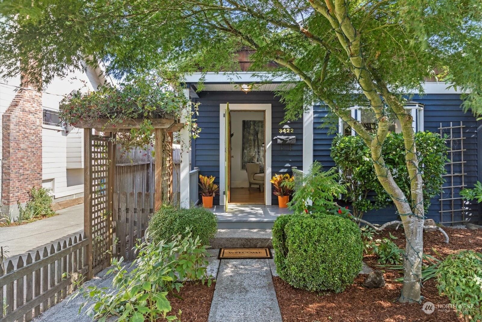 Property Photo:  3422 40th Avenue SW  WA 98116 