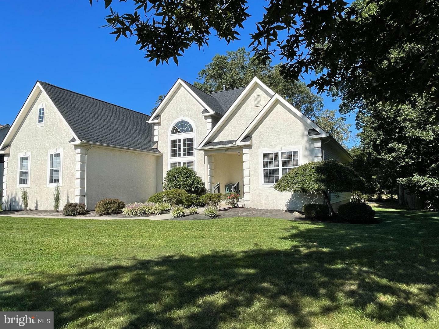 Property Photo:  115 Desilvio Drive  NJ 08081 