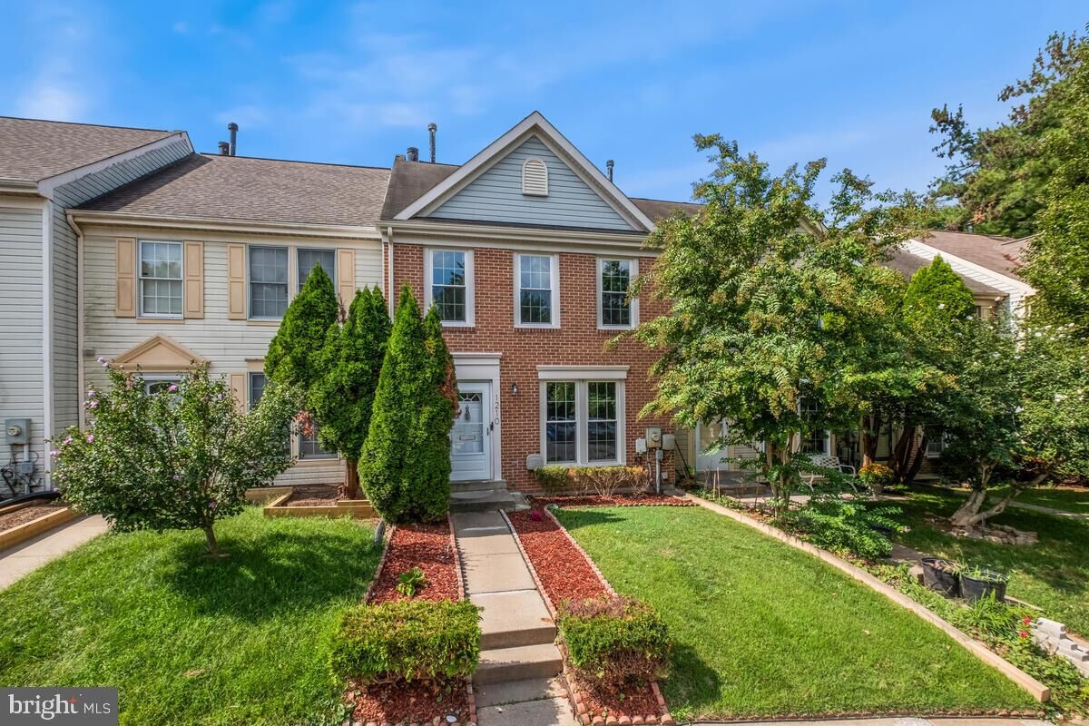Property Photo:  1210 Travis View Court  MD 20879 