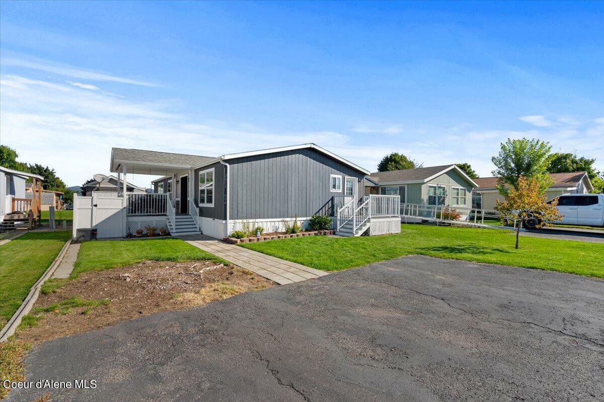 Property Photo: 2071 W Merlyn Way ID 83854