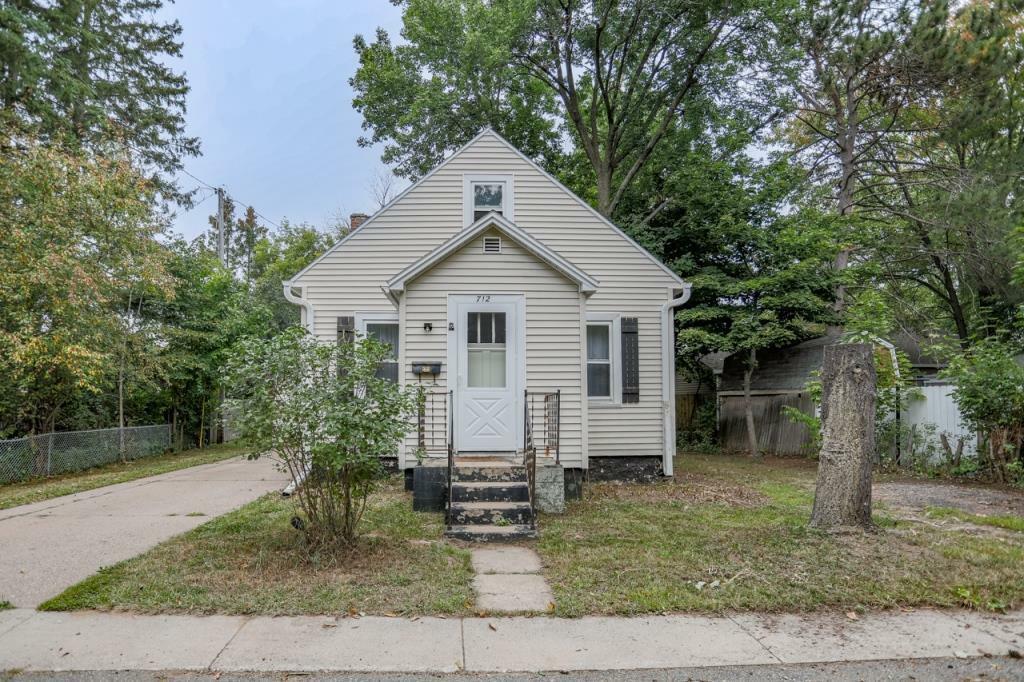 Property Photo: 712 McDonald Street WI 54403