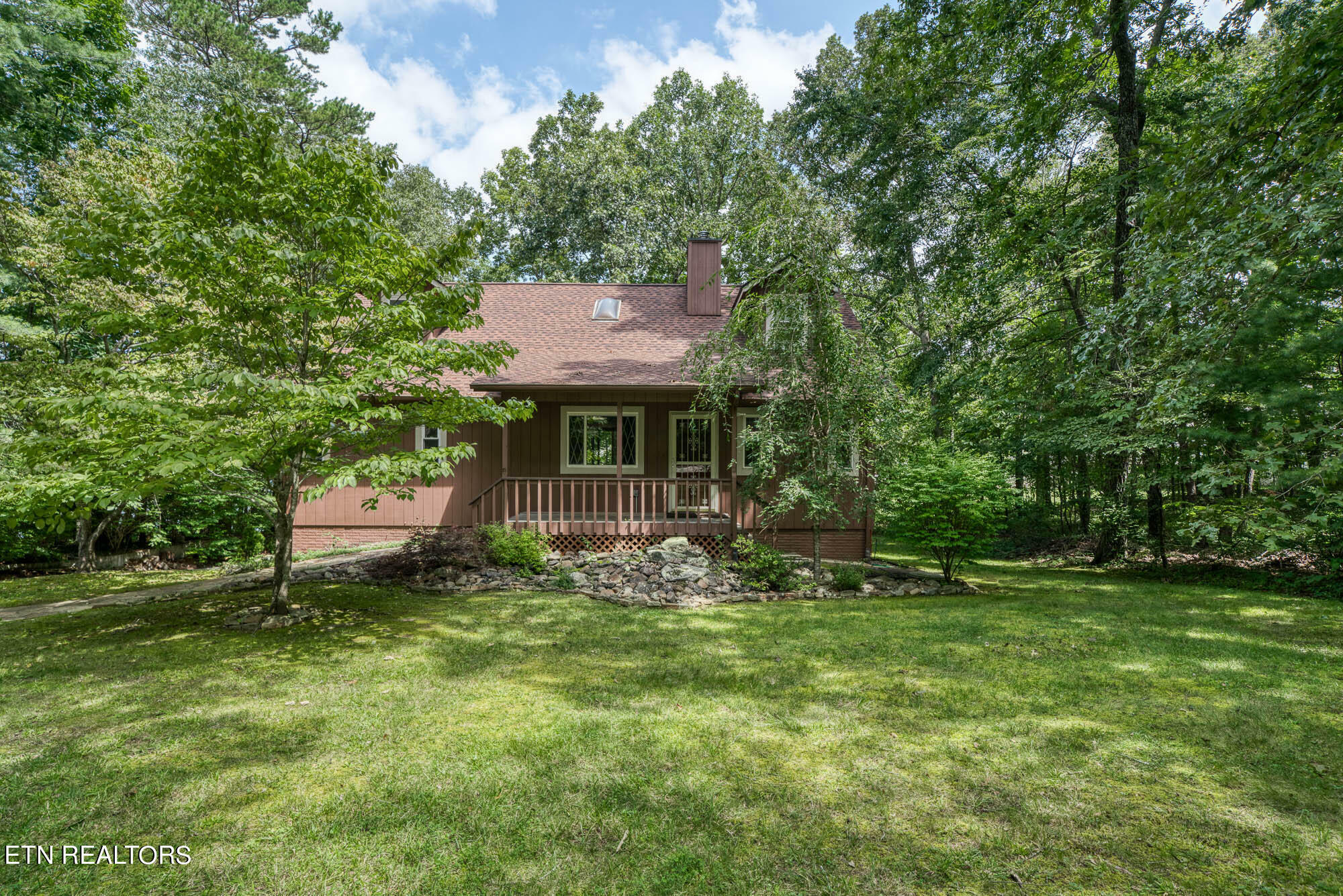 Property Photo: 16 Pomeroy Ct Court TN 38558