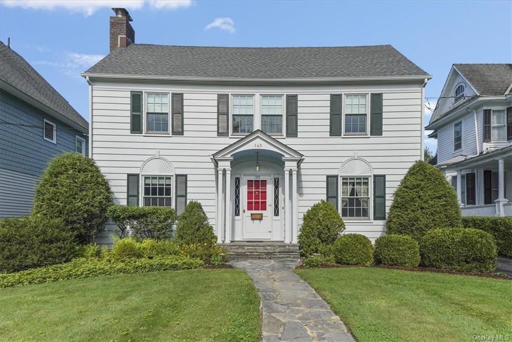 3 bed Middletown home for sale 165 Highland Avenue, Middletown, NY 10940