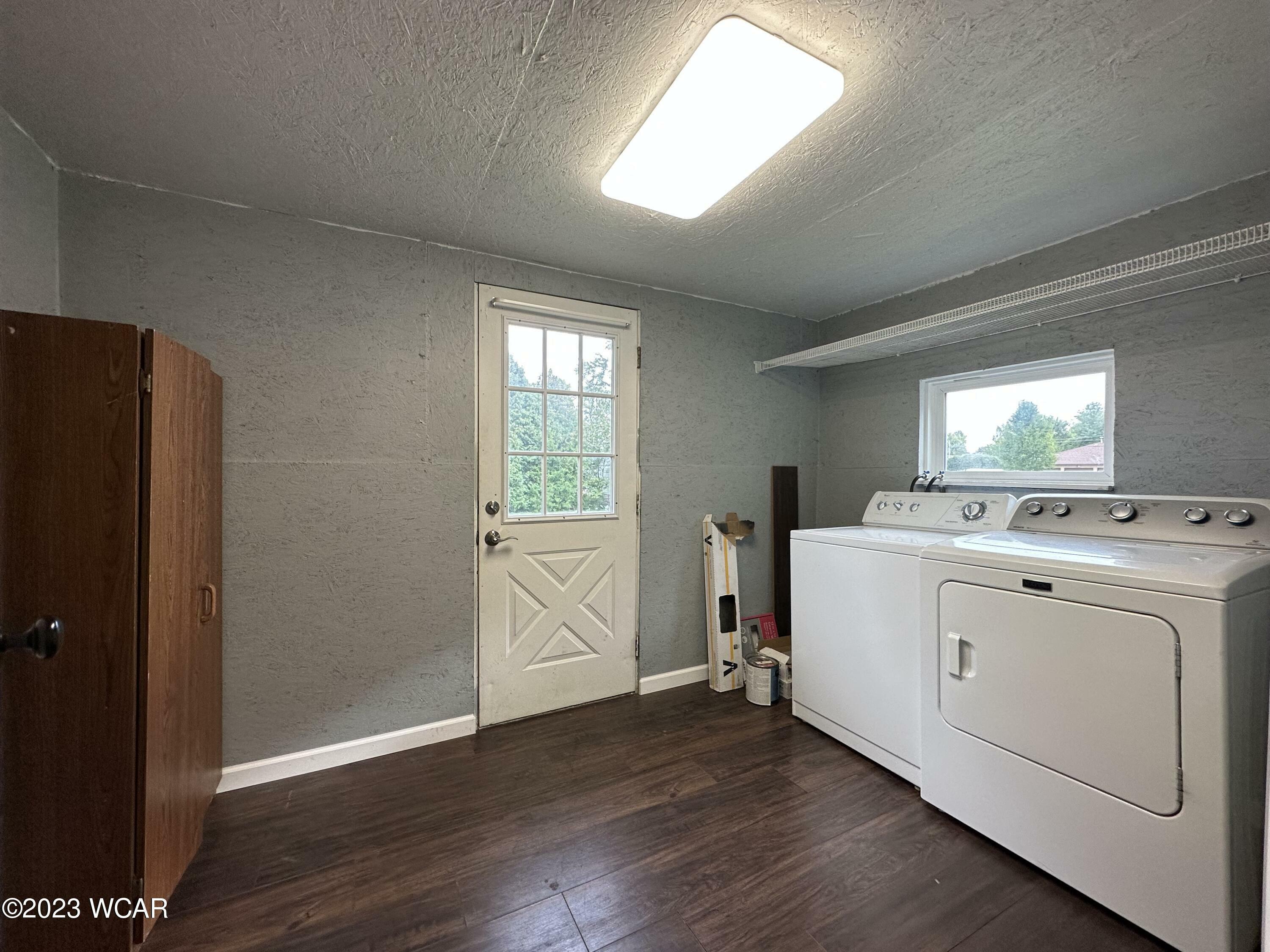 Property Photo:  310- E Zimmerman Street  OH 45843 