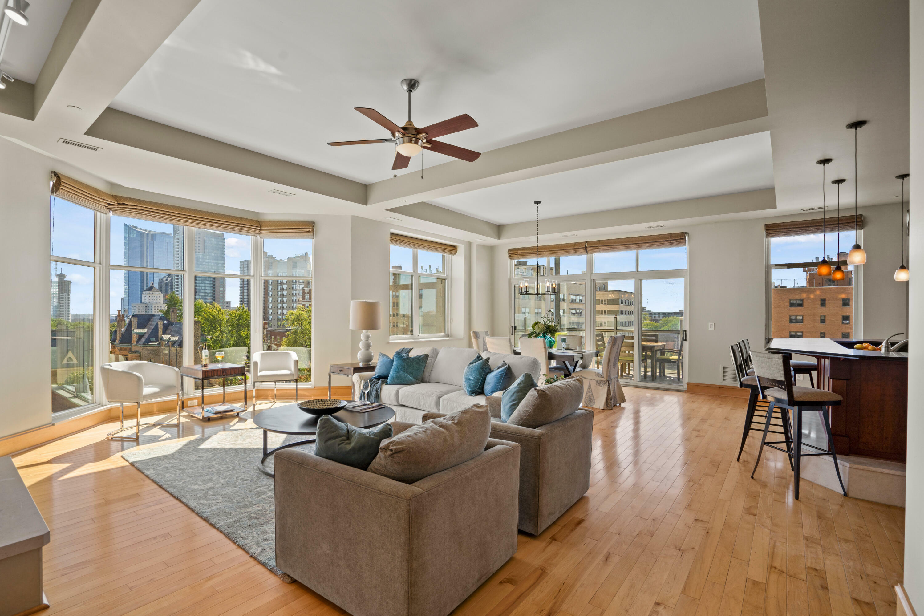 Property Photo: 1313 N Franklin Pl 601 WI 53202