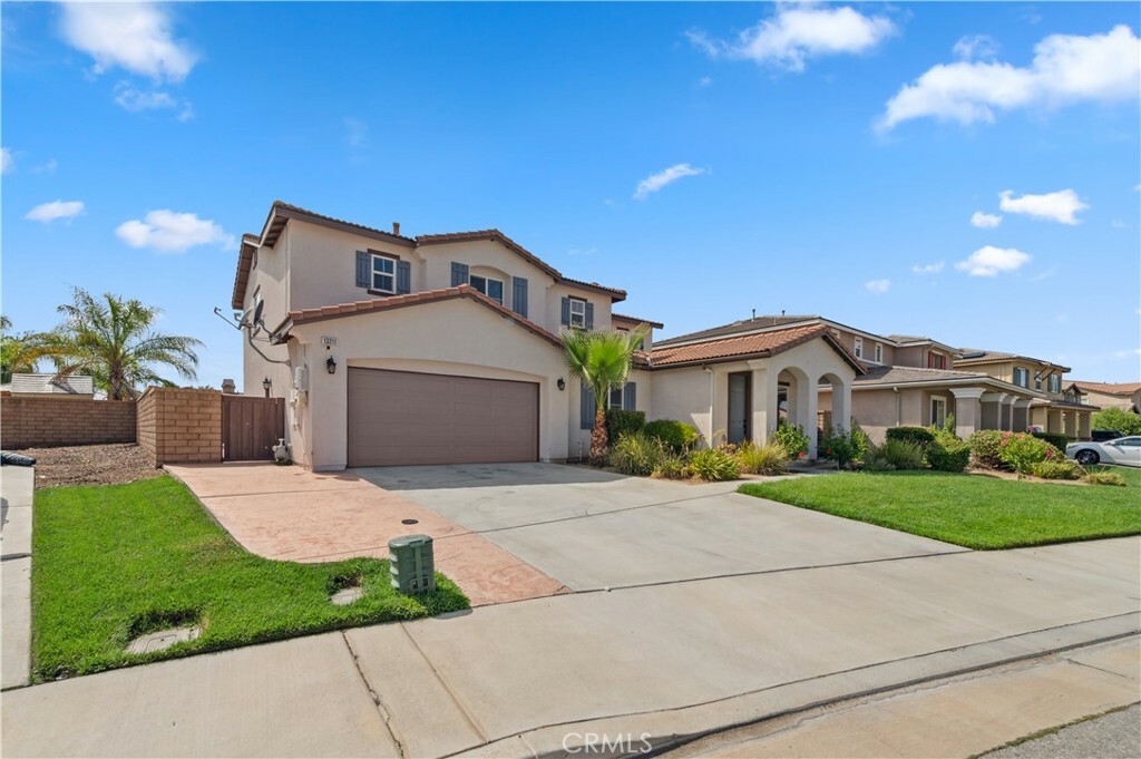 Property Photo:  13211 Wild Sage Lane  CA 92555 