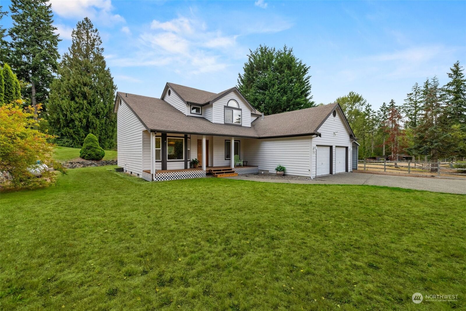 Property Photo: 2720 122nd Avenue E WA 98372