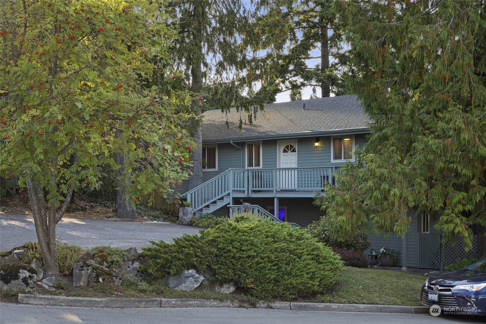 Property Photo:  115 Marguerite Place  WA 98250 