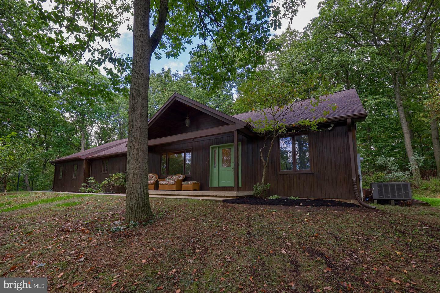 Property Photo:  504 Dogwood Drive  PA 17406 