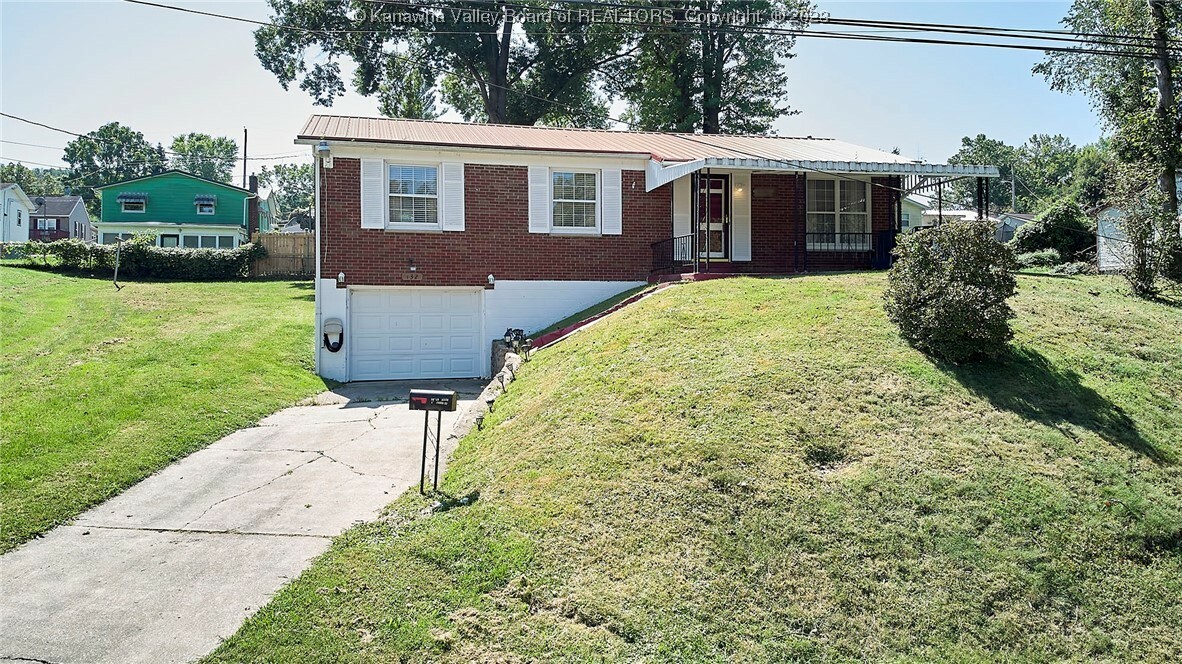 Property Photo:  132 James Street  WV 25177 