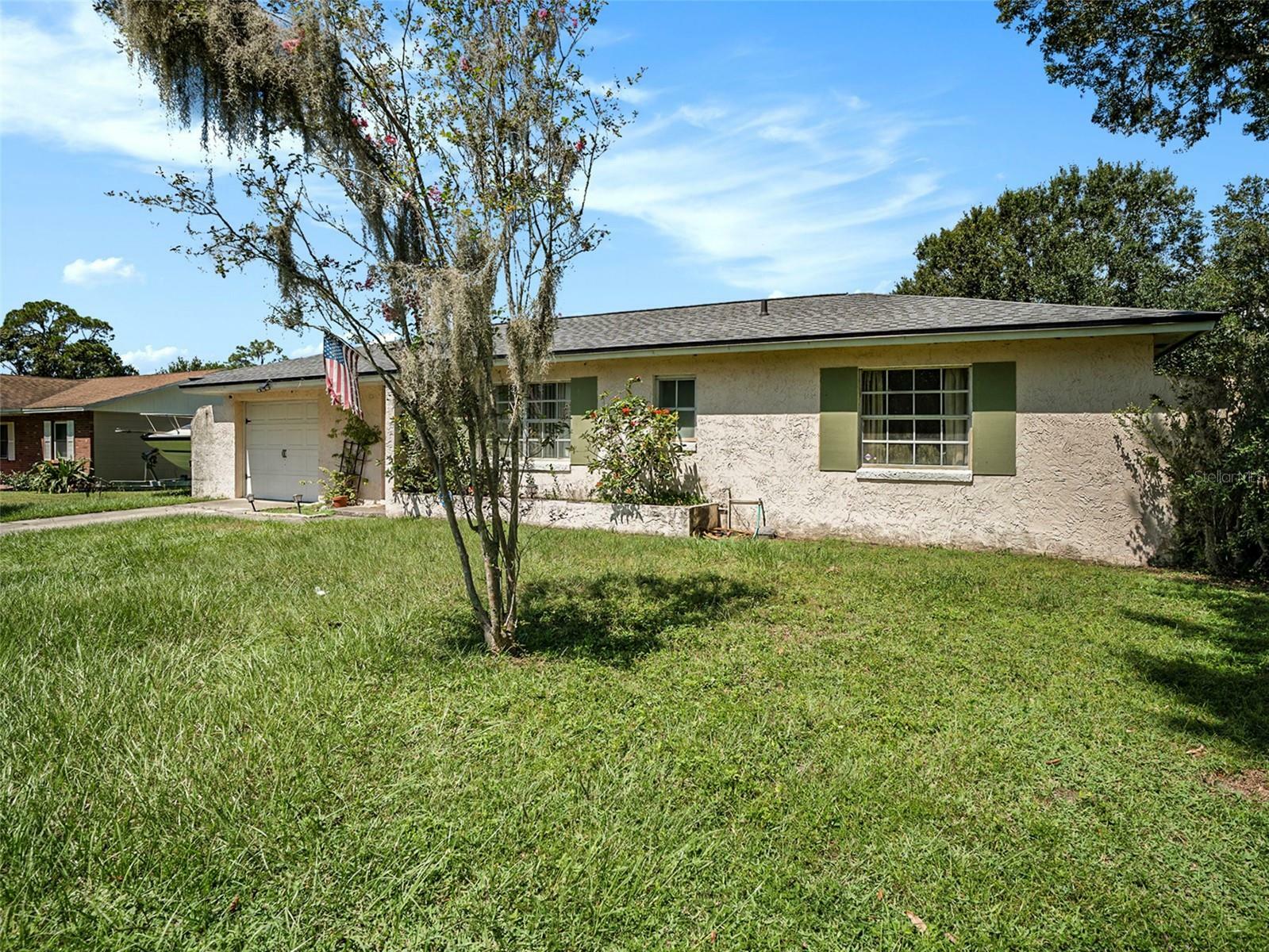 Property Photo: 5087 Black Birch Trail FL 33860