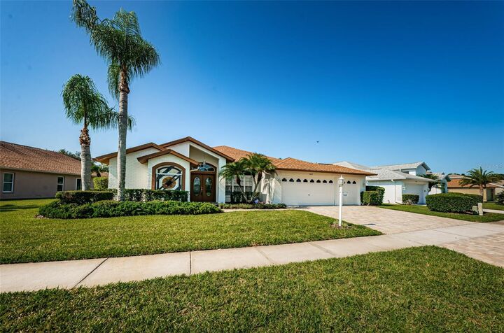 Property Photo: 1032 Ashbourne Circle FL 34655