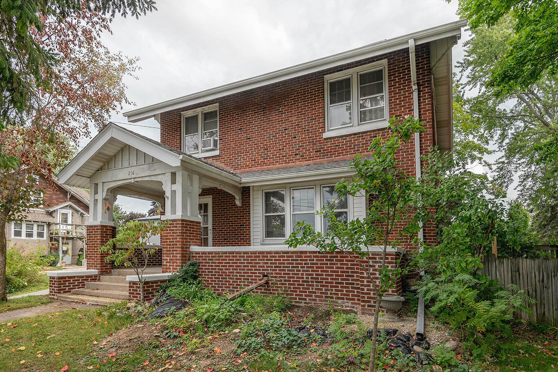 Property Photo: 216 N Main St WI 53035