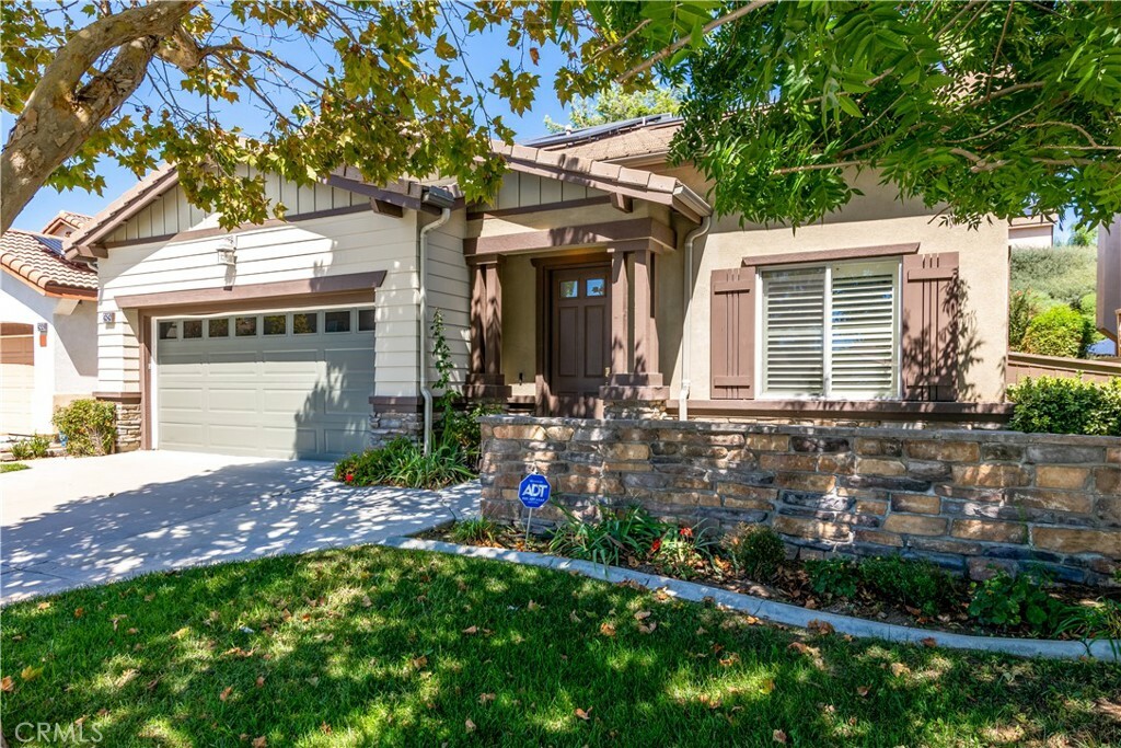 Property Photo: 42842 Camelot Road CA 92592