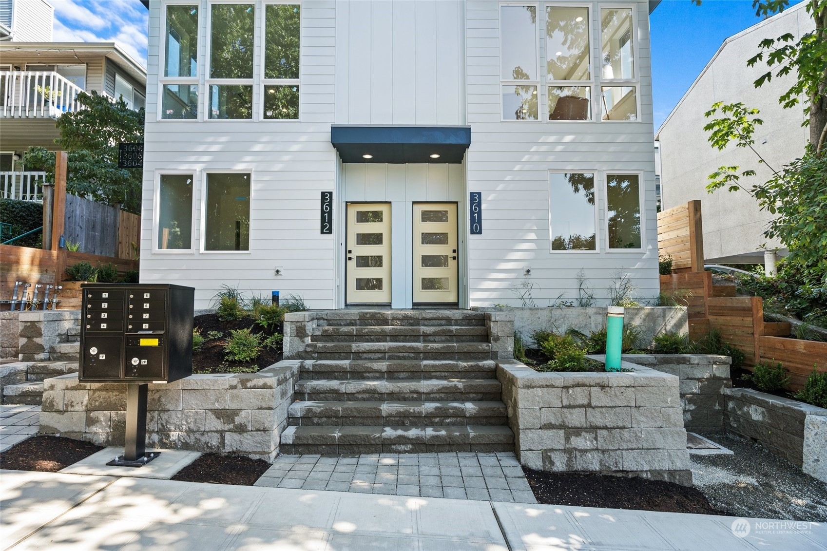 Property Photo: 3612 Linden Avenue N WA 98103