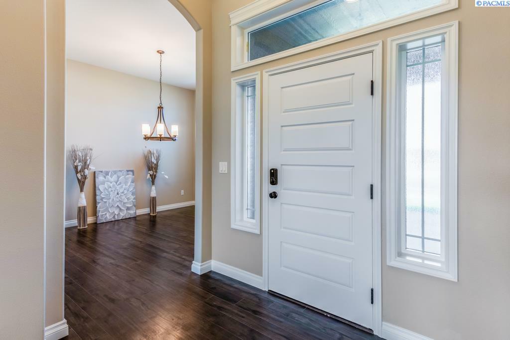 Property Photo: 86705 E Sagebrush Road WA 99338