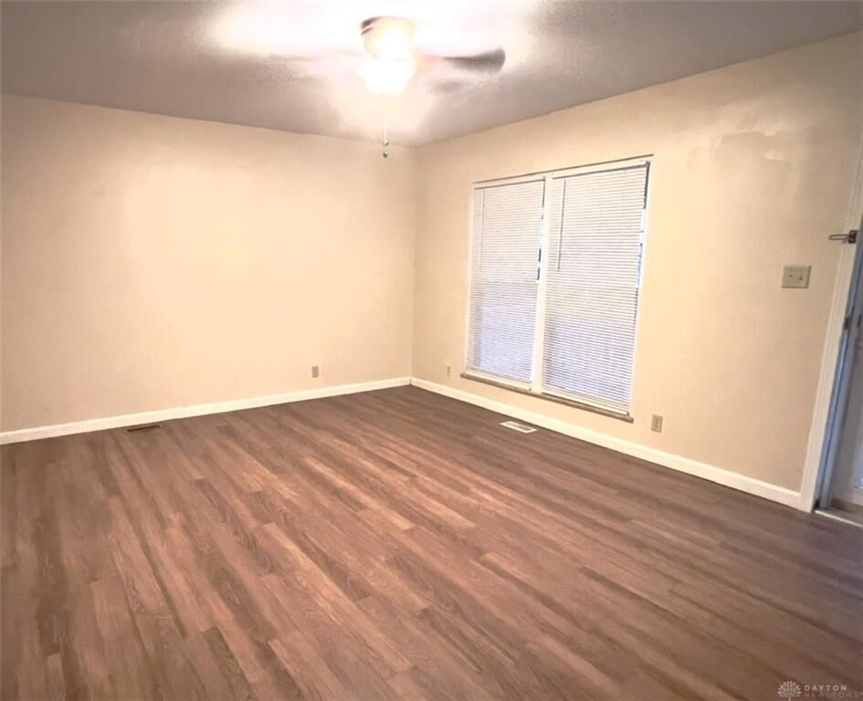 Property Photo:  201 Maple Street  OH 43072 