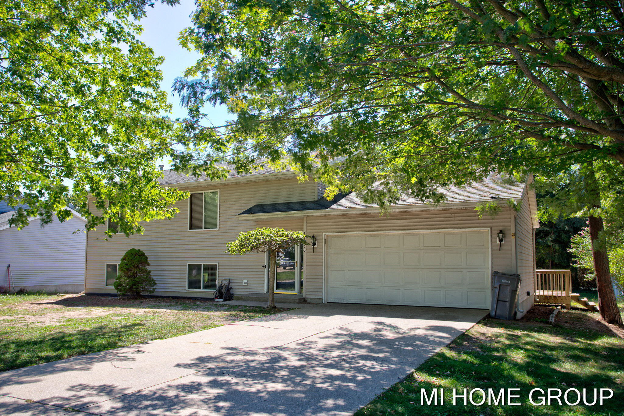 Property Photo: 14250 Boer Run MI 49424