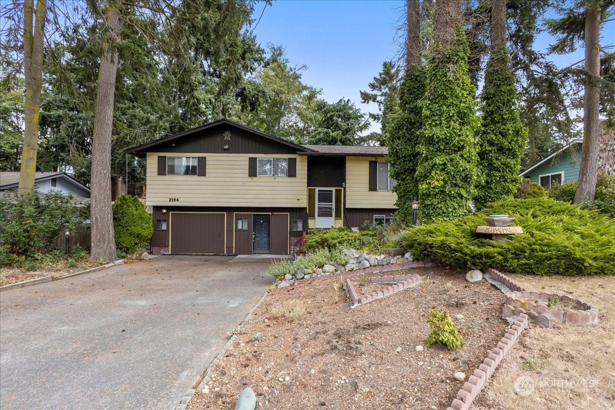 Property Photo:  2194 Crosswoods Circle  WA 98277 