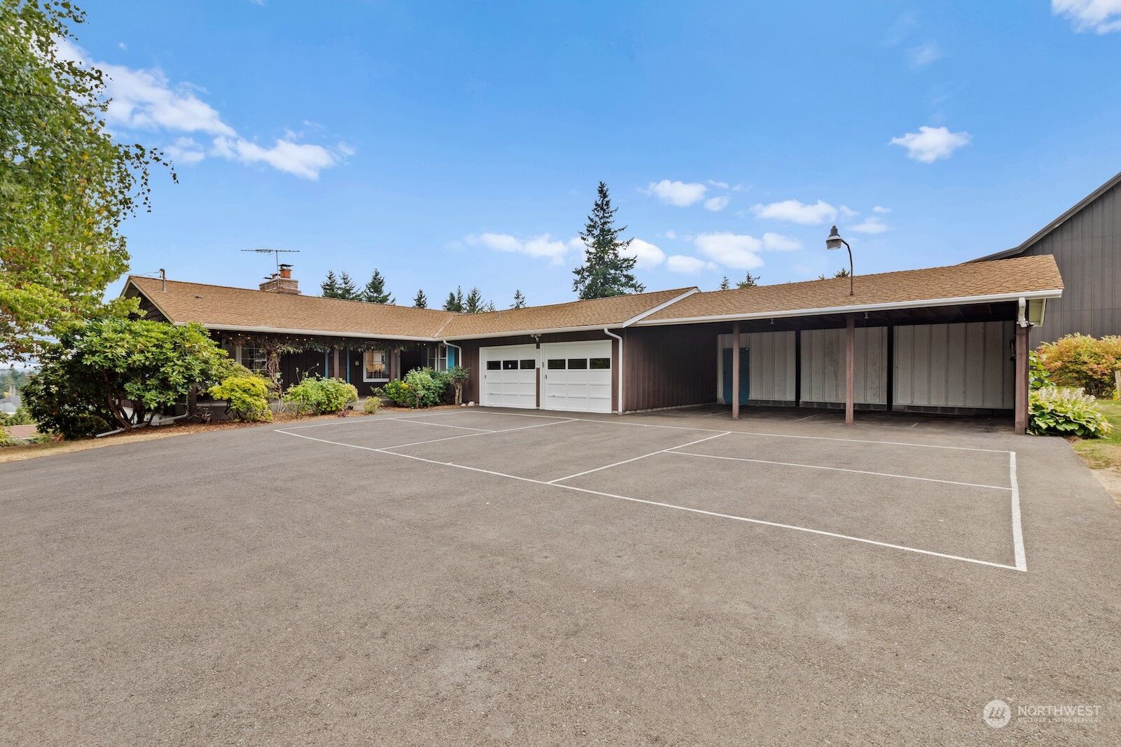 Property Photo:  6712 86th Street E  WA 98371 