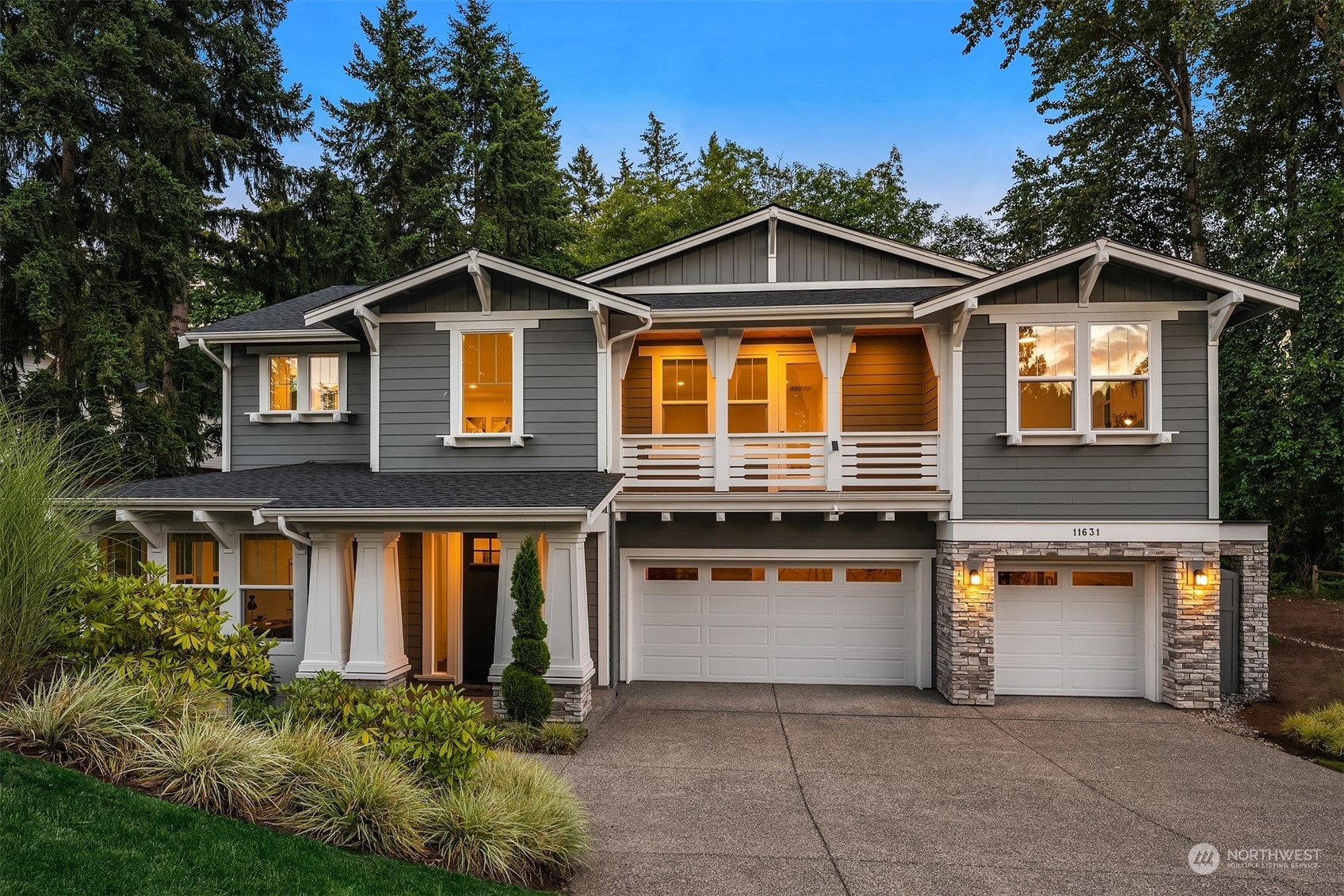 Property Photo: 11631 NE 45th Street WA 98033