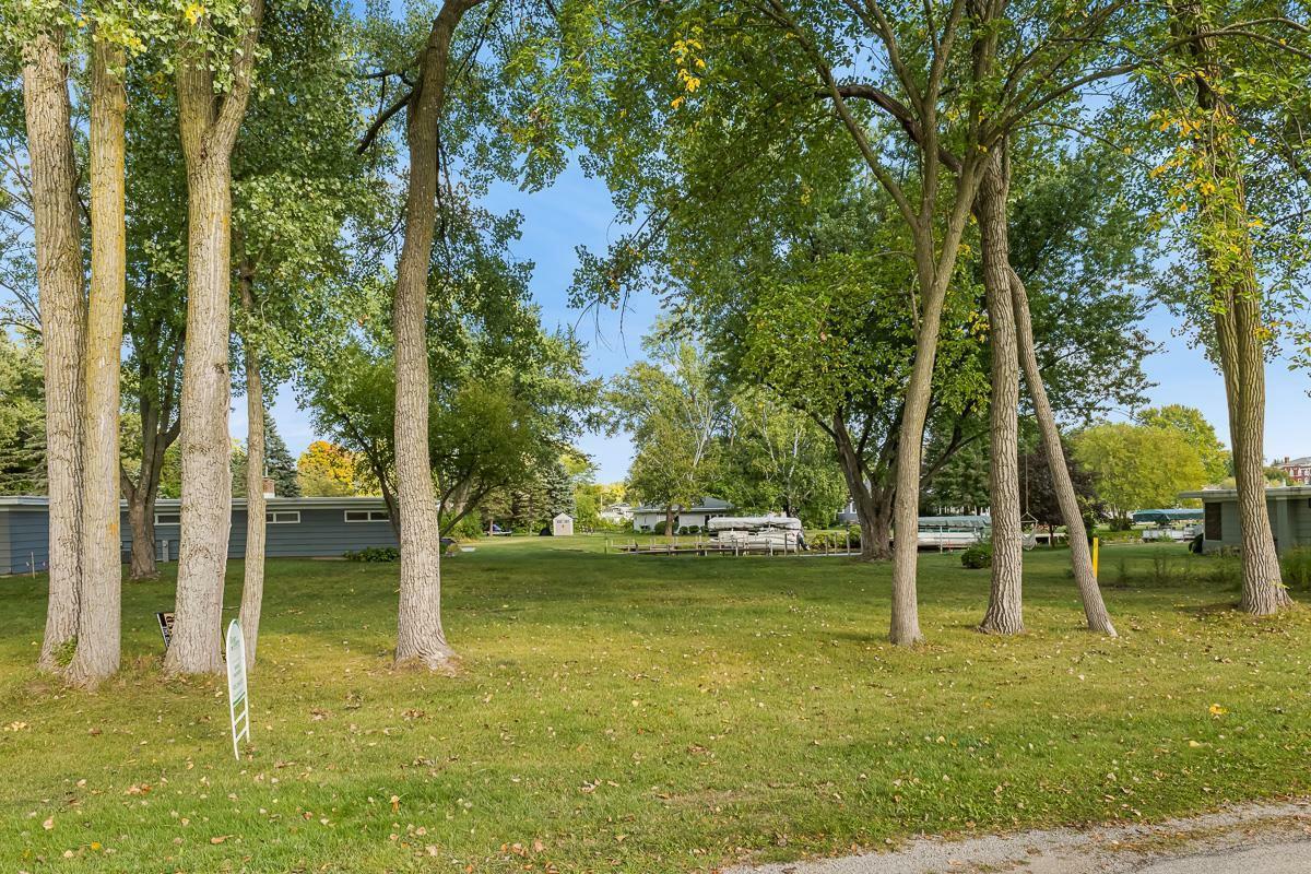 Property Photo: 478 East Bay Court WI 54941