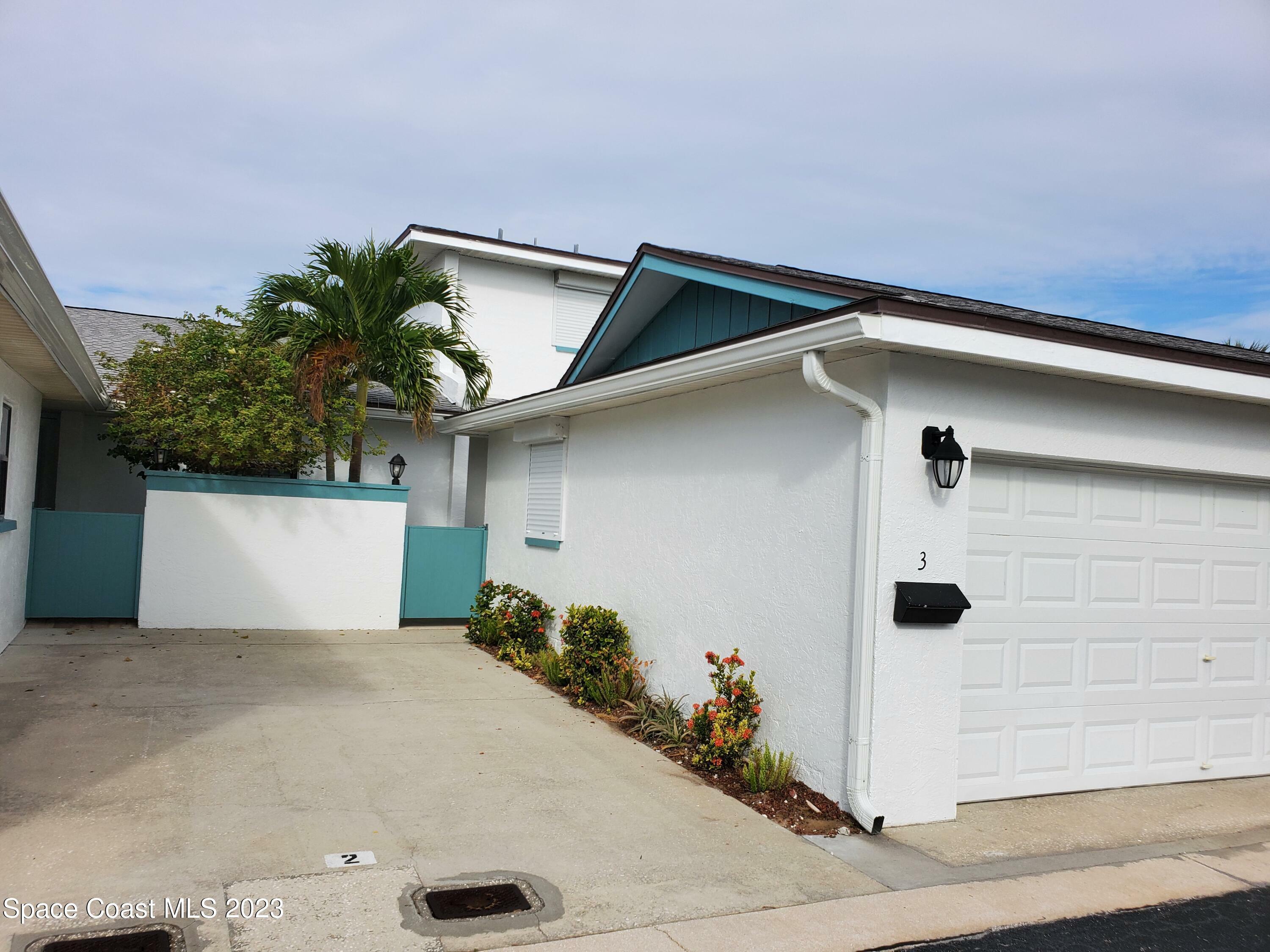 Property Photo:  290 Paradise Boulevard  FL 32903 