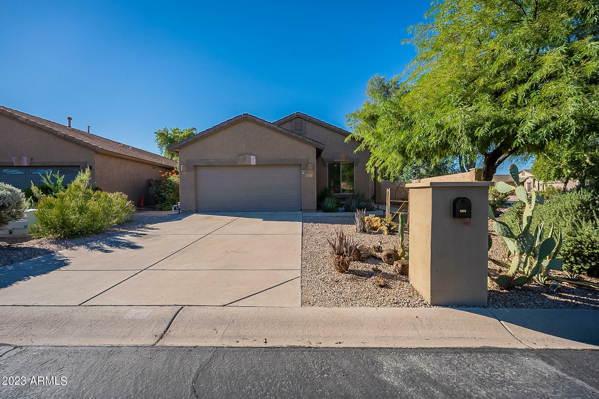 Property Photo:  6531 E Casa De Risco Lane  AZ 85118 