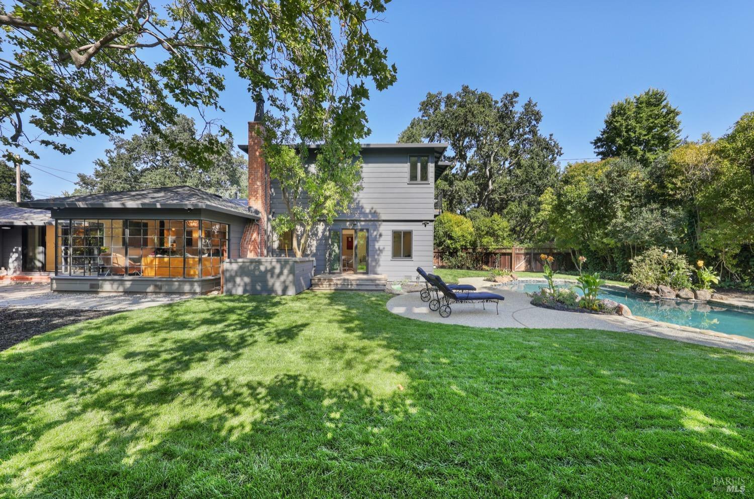 Property Photo: 2 Shanley Lane CA 94957