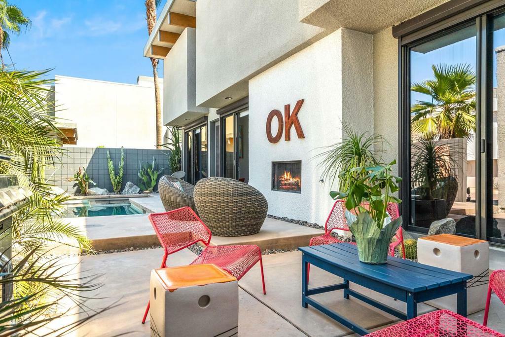Property Photo: 1492 E Baristo Road CA 92262