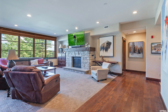 Property Photo: 1835 Three Kings Dr 1105 UT 84060