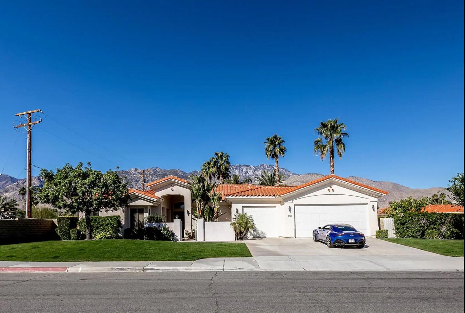 Property Photo: 1951 S Araby Drive CA 92264