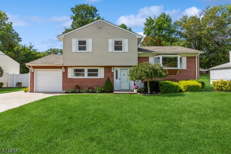Property Photo: 41 Erik Dr NJ 08863
