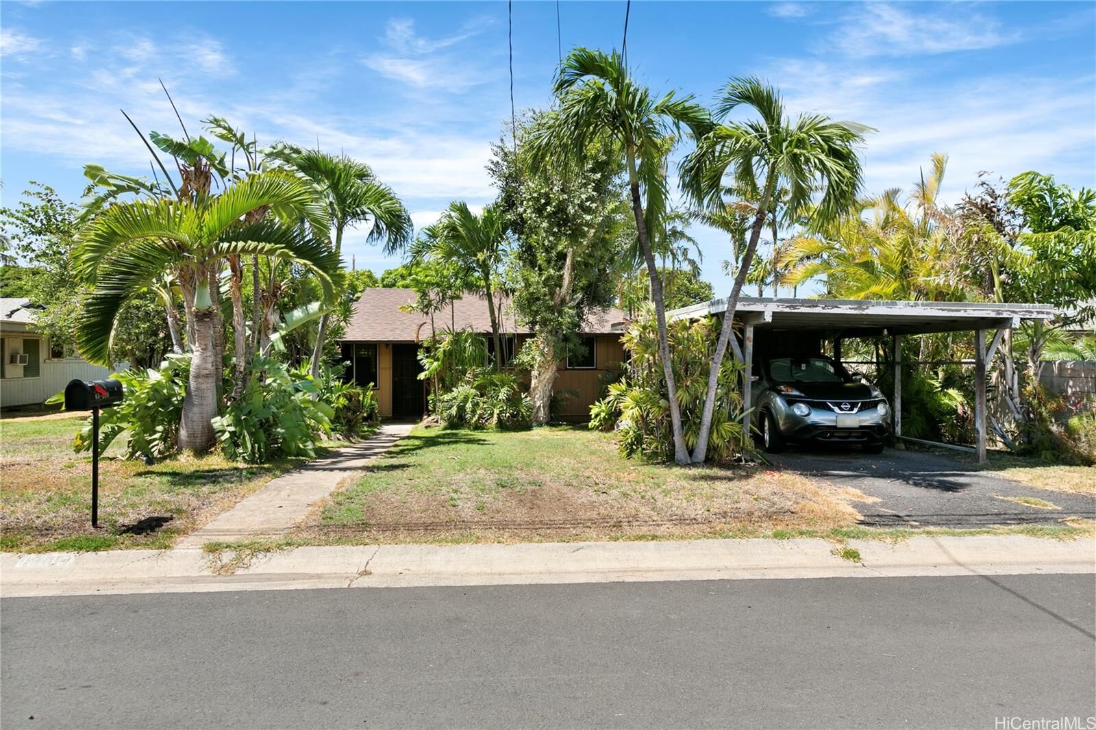 Property Photo:  86-059 Analipo Street  HI 96792 