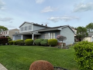 Property Photo:  809 Orleans Place  IL 60559 