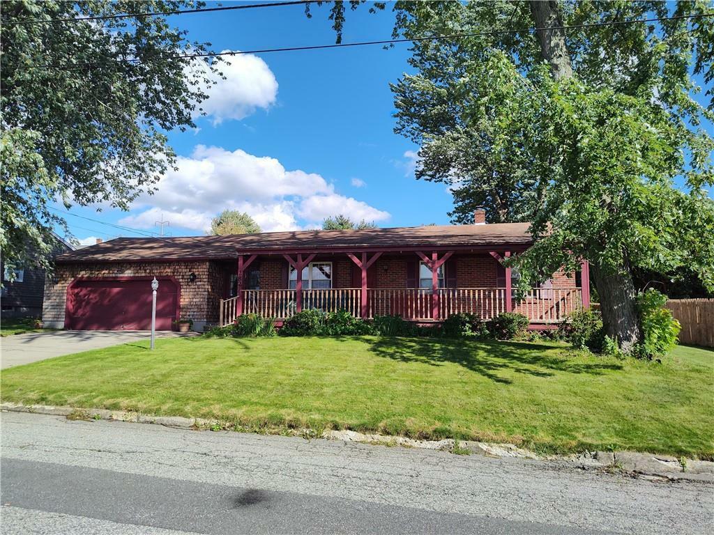 282 Brown St  East Providence RI 02914 photo