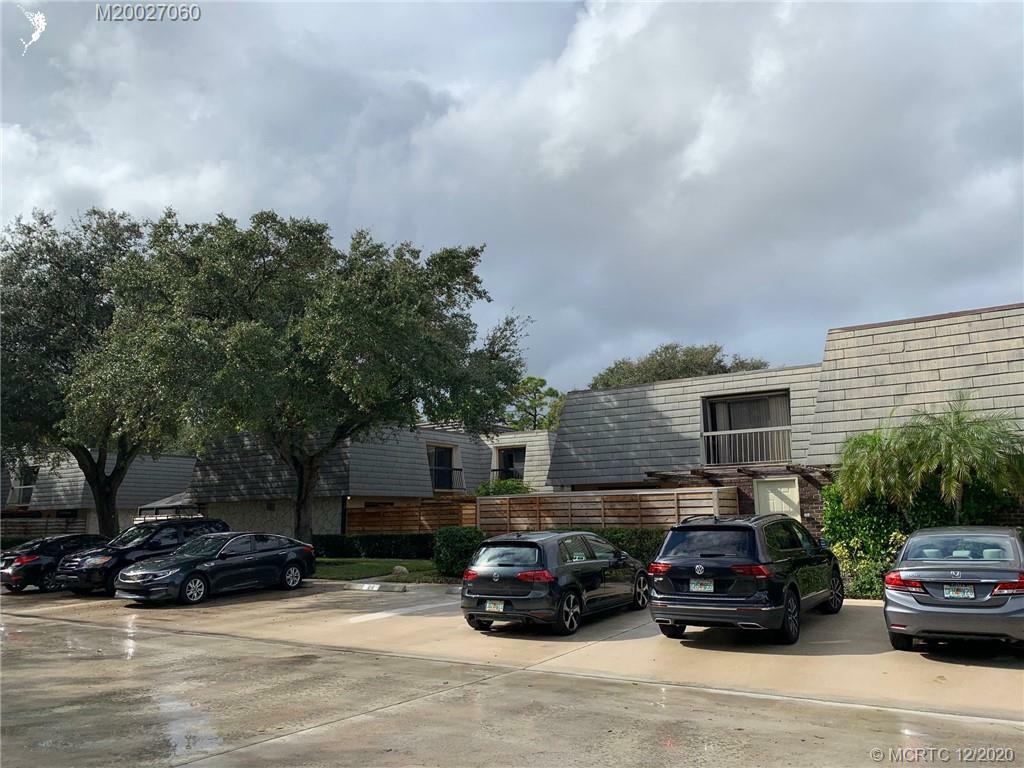 Property Photo:  617 6th Terrace  FL 33418 