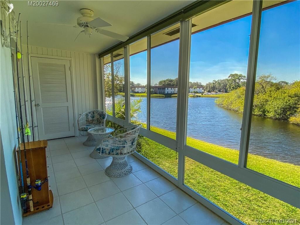 Property Photo: 1225 NW 21st Street NW 608 FL 34994