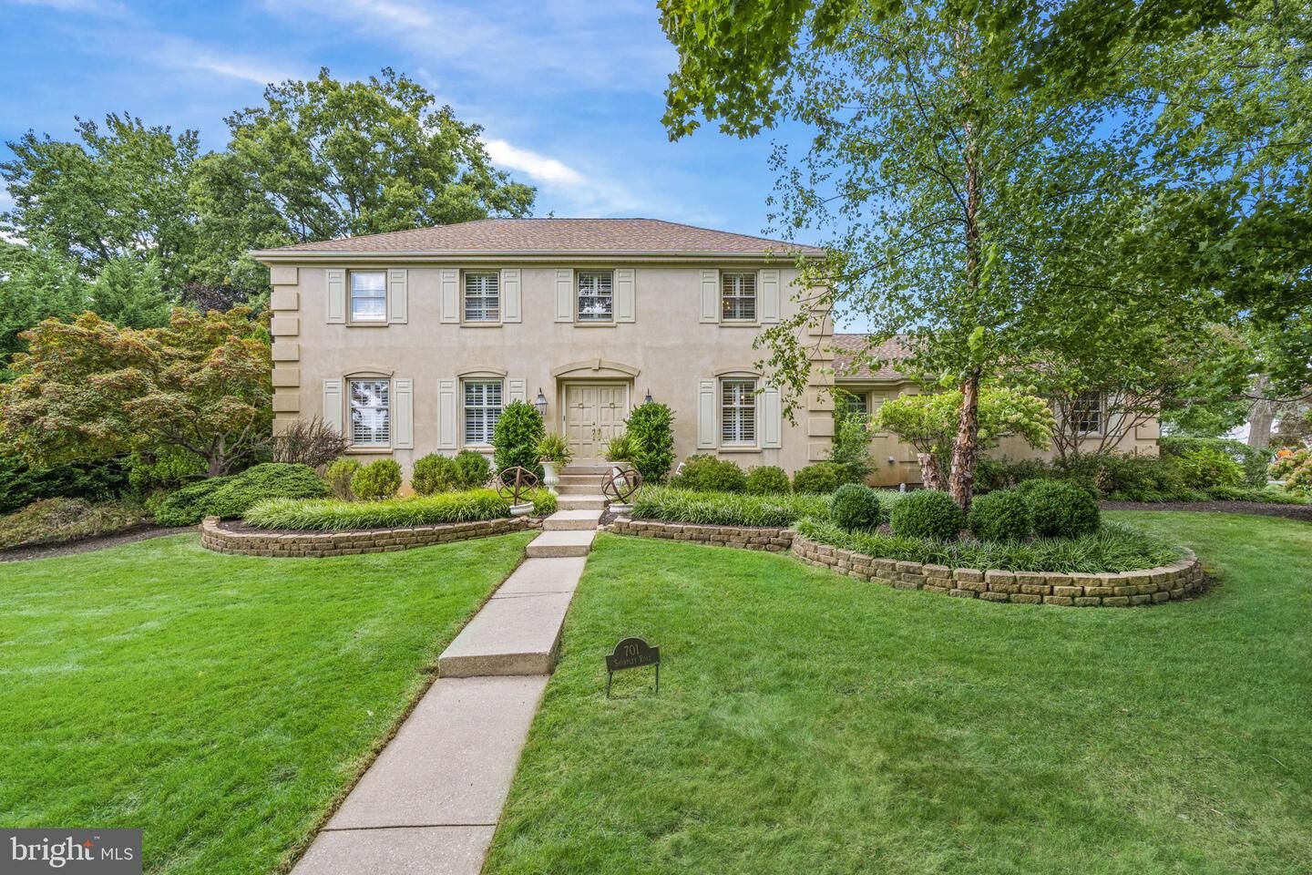 Property Photo:  701 Sharpley Road  DE 19803 