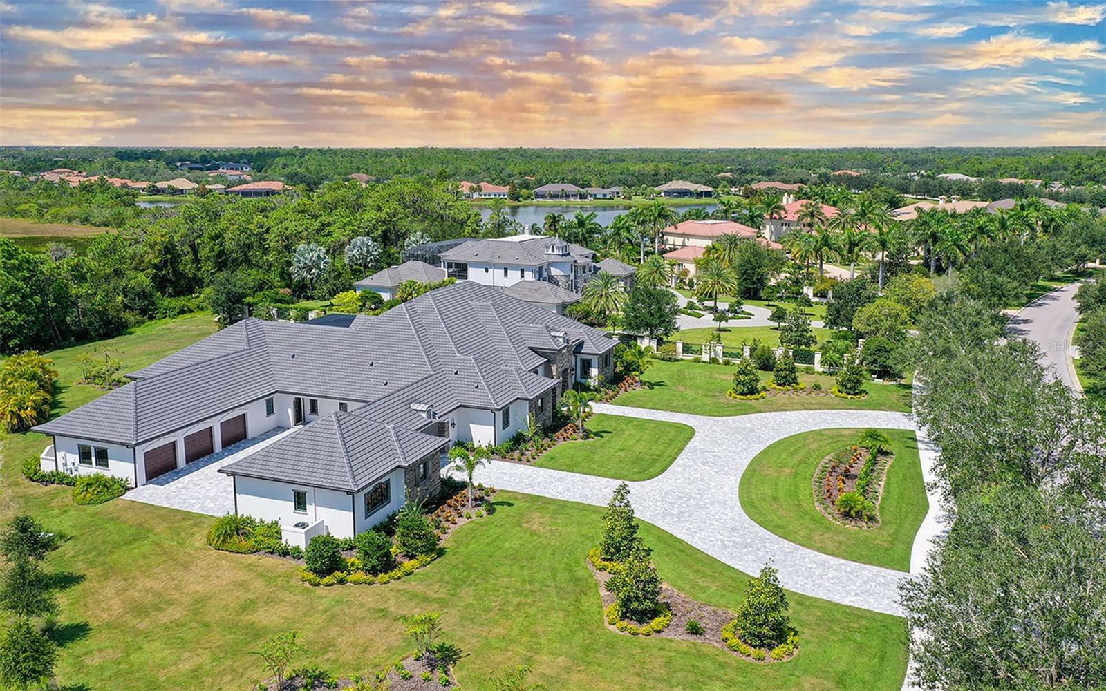 Property Photo: 20830 Parkstone Terrace FL 34202