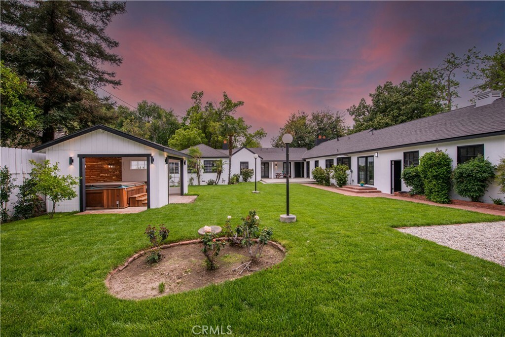 4742 Saint Clair Avenue  Valley Village CA 91607 photo