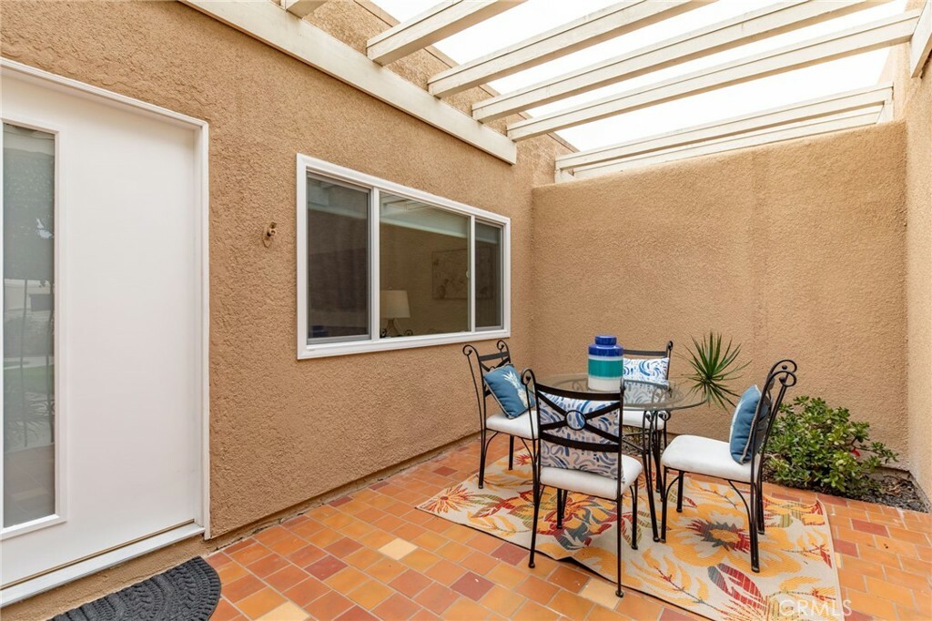 Property Photo:  2085 Ronda Granada B  CA 92637 